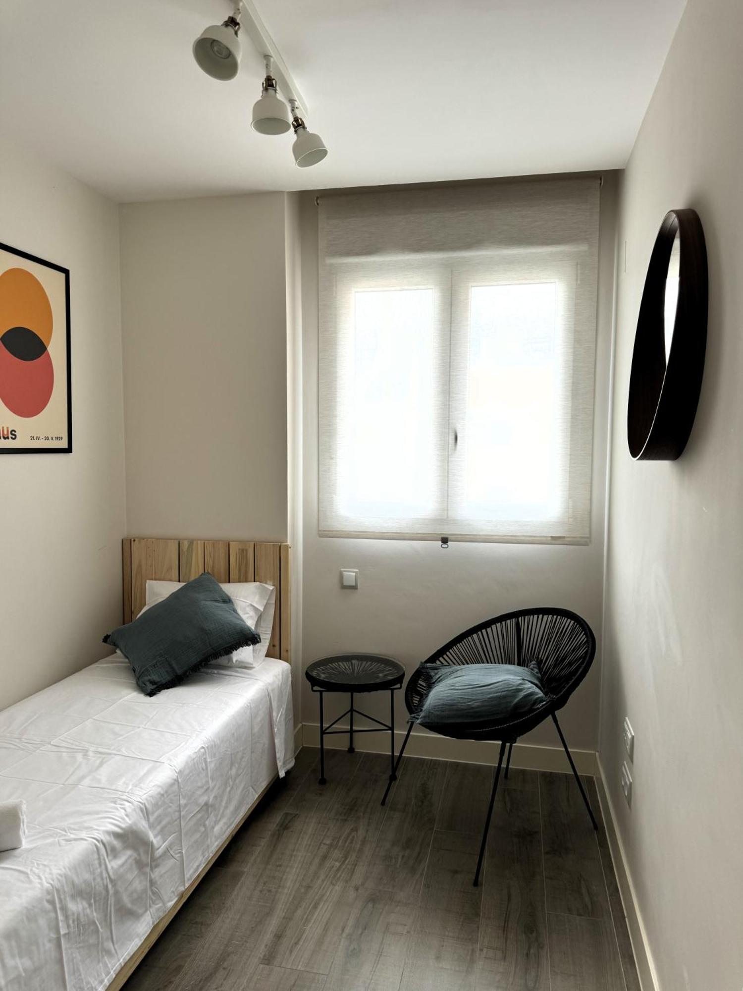Encantador En Castilla By Bebalmy Apartamento Madri